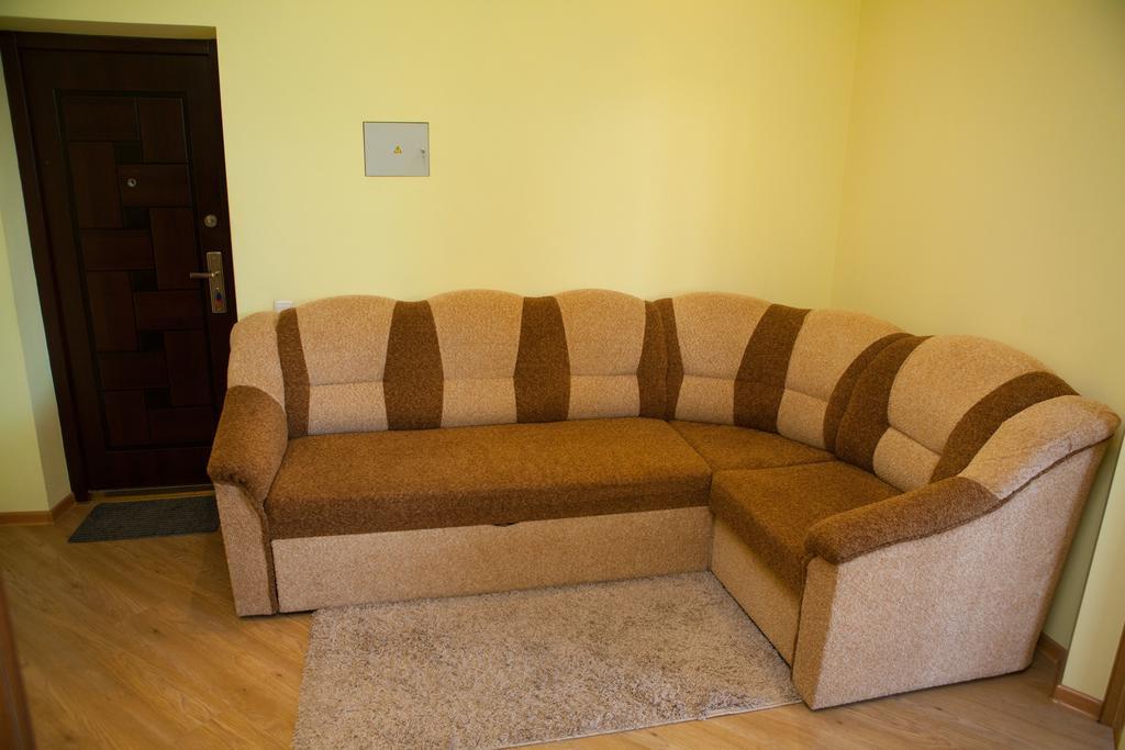 In 2 Min From Poznyaky Metro Station Kiev
